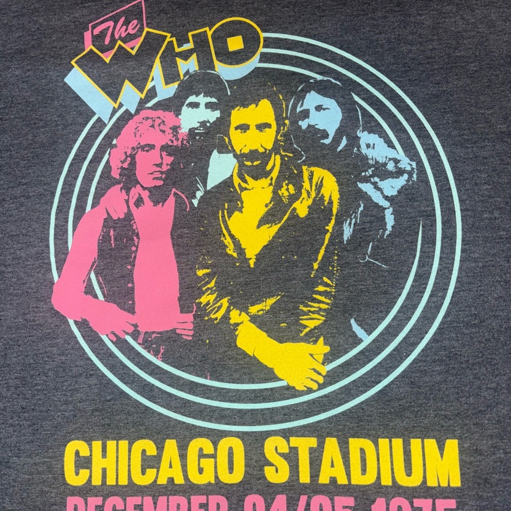 The WHO Chicago Stadium Band Tee 🏟️